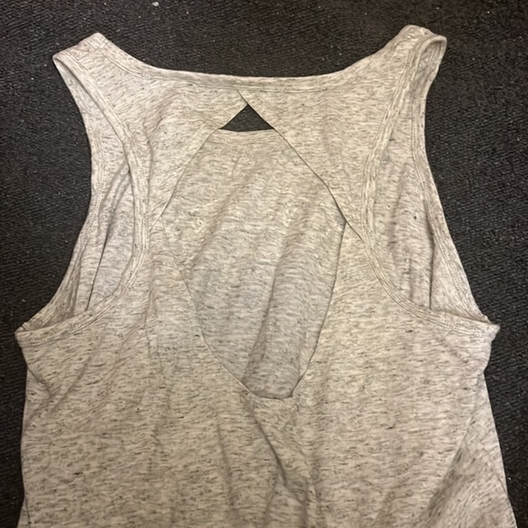 VS PINK Tank Top - Picture 3 of 3